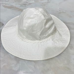 Carter’s Toddler Hat (2-4T)